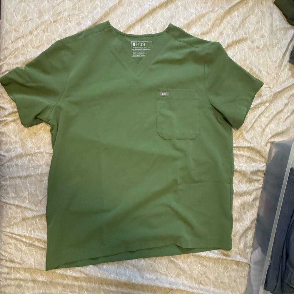 Figs Men's Scrubs Set Size L Green